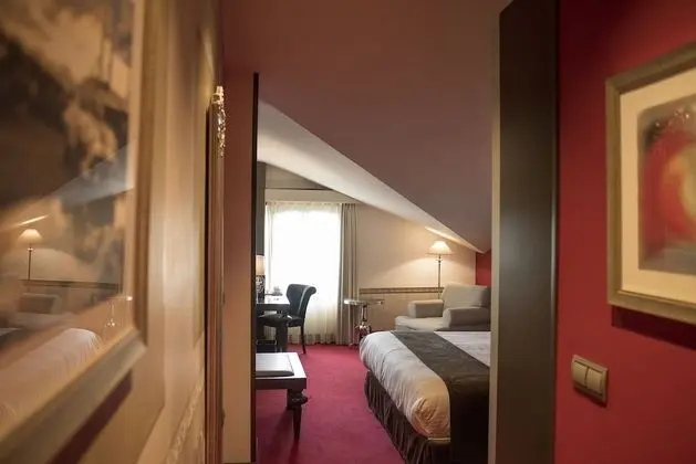 Standard Üç Kişilik Oda