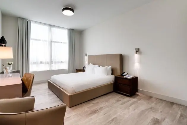Deluxe Stüdyo, 1 En Büyük (King) Boy Yatak