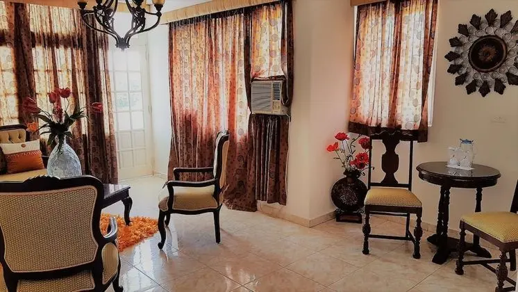 Tek Büyük Yataklı Oda, 2 Büyük (Queen) Boy Yatak