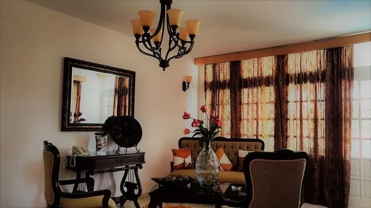 Tek Büyük Yataklı Oda, 2 Büyük (Queen) Boy Yatak