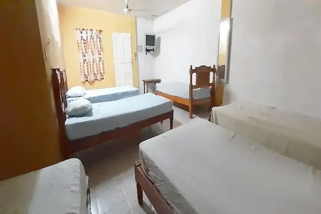 Family Oda (6 Single Beds)