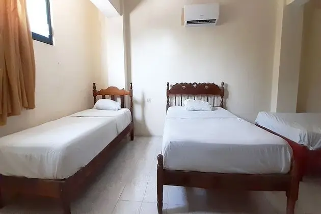 Family Oda (6 Single Beds)