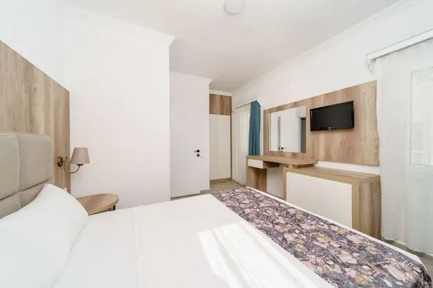 Superior Tek Büyük veya İki Ayrı Yataklı Oda, Balkon