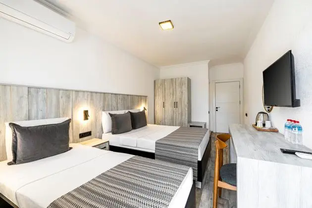 https://images.etstur.com/imgproxy/resize/2560x1440/files/images/hotelImages/etsrooms/746/Costa_Maya_Bodrum_20250613170340_1.JPG