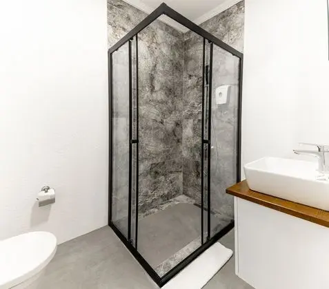 https://images.etstur.com/imgproxy/resize/2560x1440/files/images/hotelImages/etsrooms/746/Costa_Maya_Bodrum_20250613170633_0.JPG