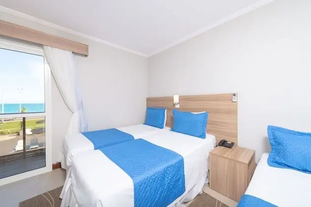 Quarto Duplo