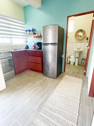 Reef 1br apartment 360 degree views of island from roof top