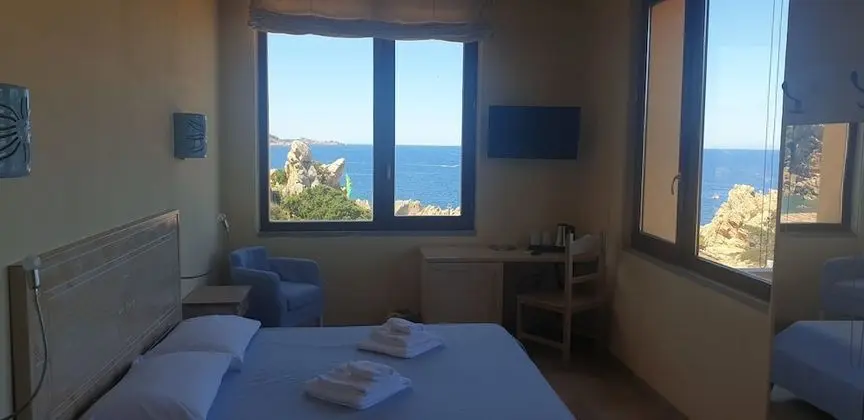 Classic Tek Büyük Yataklı Oda