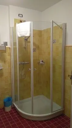 Classic Tek Büyük Yataklı Oda