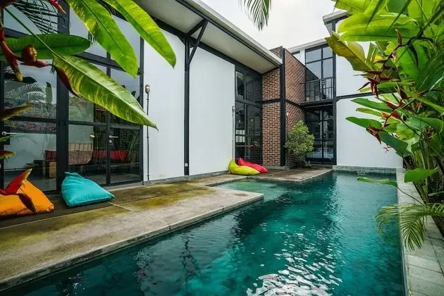 Basic Villa, Birden Çok Yatak