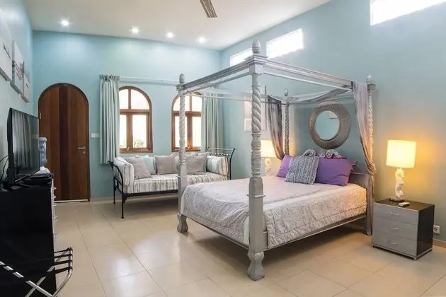 Princess Suite