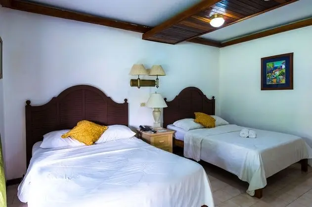 Beachfront Room,2 Queen Beds