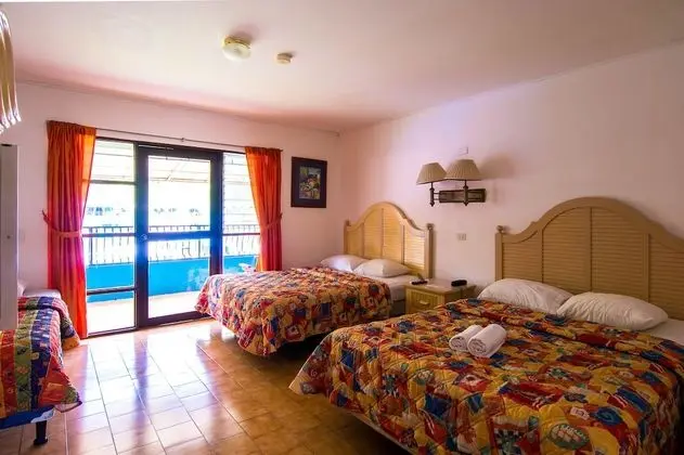 Beachfront Room,2 Queen Beds