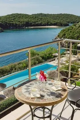 Deluxe Tek Büyük Yataklı Oda, Deniz Manzaralı