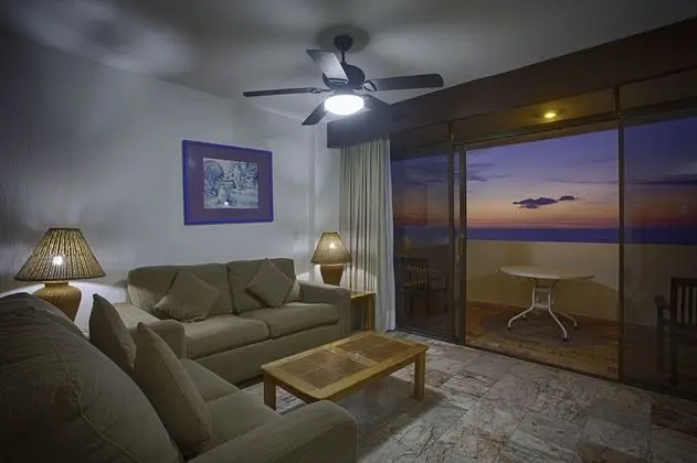 Suite 1 Bedroom, Ocean Front