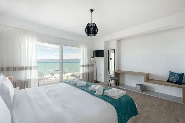 Premium Apart Daire, Denize Sıfır