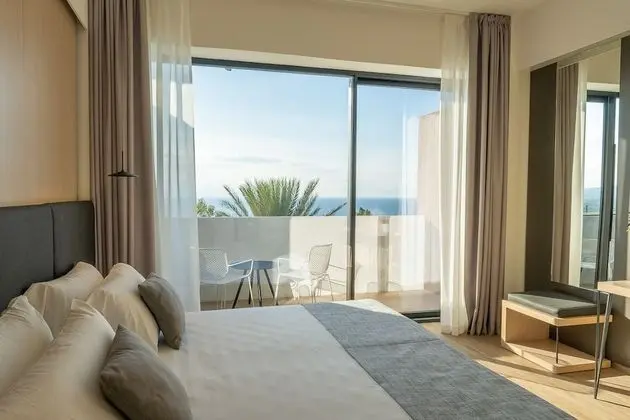 Superior Tek Büyük Yataklı Oda, Balkon, Deniz Manzaralı