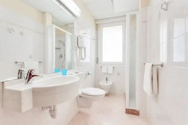 Dört Kişilik Oda, Balkon