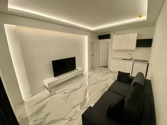 1+1 Suite