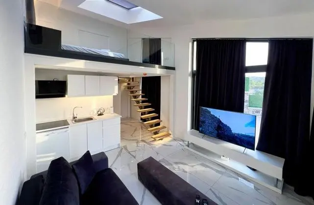 Loft Suite, Deniz ve Dağ Manzaralı, Balkonsuz