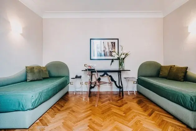 Classic Tek Büyük veya İki Ayrı Yataklı Oda