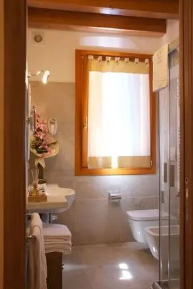 Comfort Tek Büyük Yataklı Oda, 2 Tek Kişilik Yatak