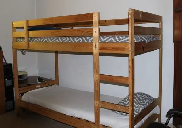 Ortak Ranzalı Oda, Karma Ranzalı Oda (10-Bed)