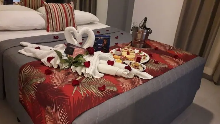 Standard Tek Büyük Yataklı Oda