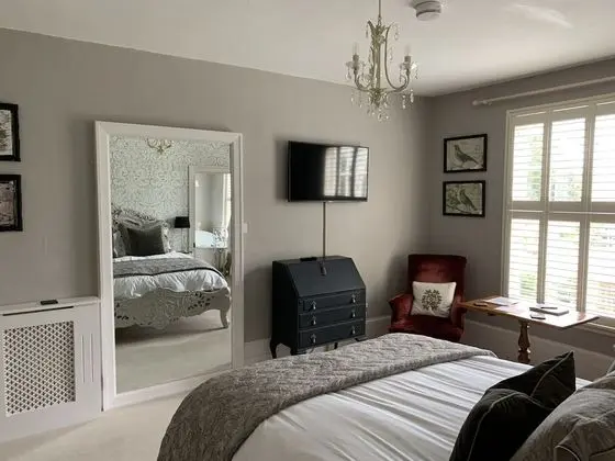 Luxury Tek Büyük Yataklı Oda, Banyolu/Duşlu, Bahçe Manzaralı (Veranda)