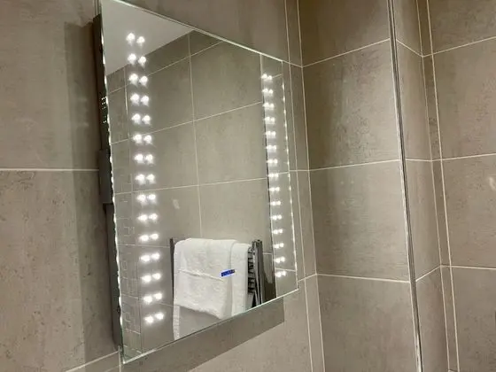 Deluxe Ev, Özel Banyo