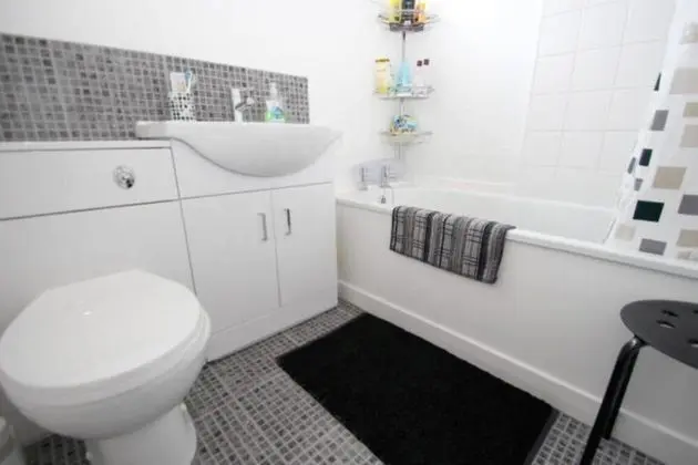 Ev, 2 Büyük (Queen) Boy Yatak