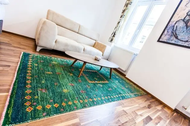 Family Apart Daire, 2 Yatak Odası (with garage)