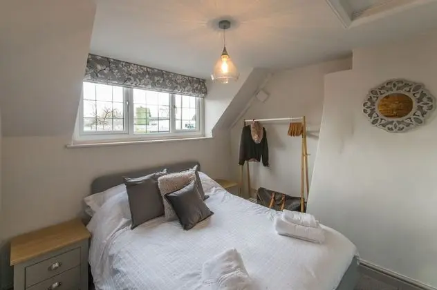 Kır Evi, 2 Büyük (Queen) Boy Yatak