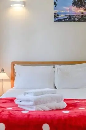 Basic Apart Daire, Birden Çok Yatak