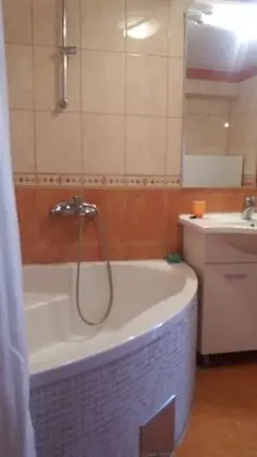 Apart Daire, 1 Yatak Odası, Şömine