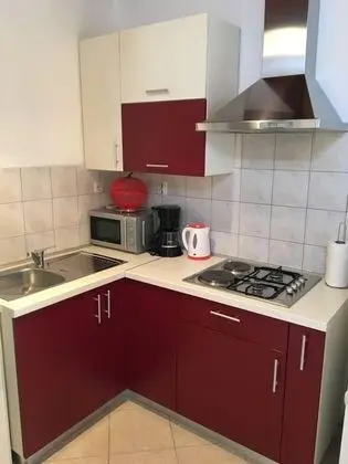 Ev, 1 Büyük (Queen) Boy Yatak