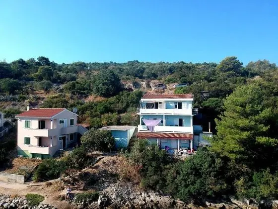 Apart Daire, 1 Büyük (Queen) Boy Yatak ve Çekyat