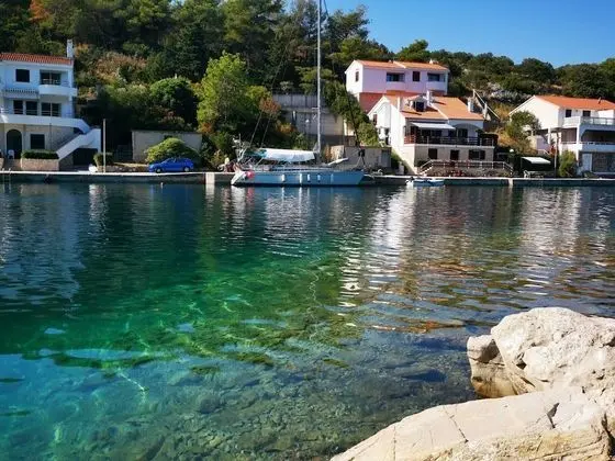 Apart Daire, 1 Büyük (Queen) Boy Yatak ve Çekyat