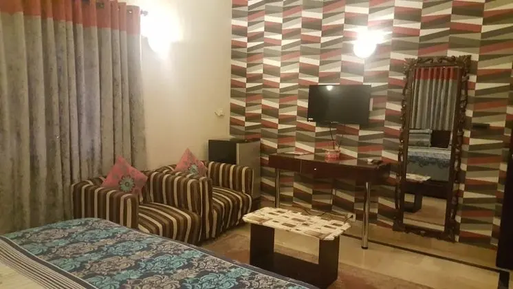 Standard Tek Kişilik Oda, 1 En Büyük (King) Boy Yatak, Business Dinlenme Salonu Kullanımı