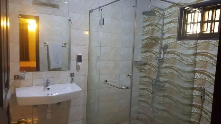 Standard Tek Kişilik Oda, 1 En Büyük (King) Boy Yatak, Business Dinlenme Salonu Kullanımı