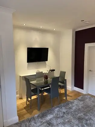 Kır Evi, 1 En Büyük (King) Boy Yatak ve Çekyat