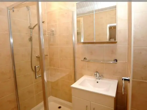 Kır Evi, 1 En Büyük (King) Boy Yatak ve Çekyat