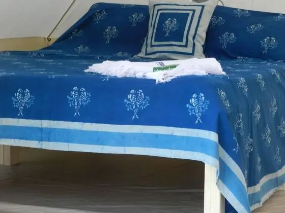 Kulübe, 1 Büyük (Queen) Boy Yatak