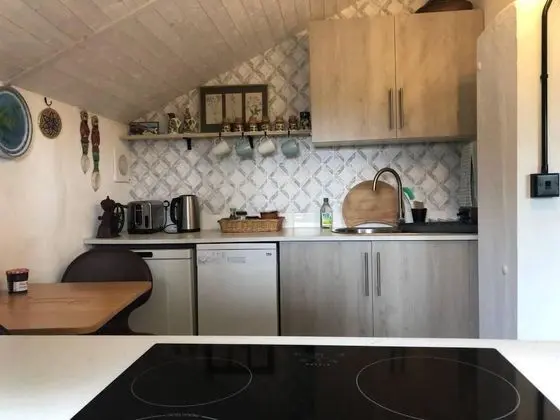 Kır Evi, 1 Büyük (Queen) Boy Yatak