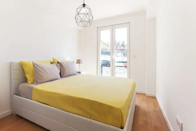 Classic Tek Büyük Yataklı Oda (2)