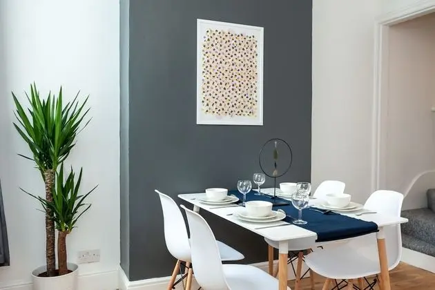 Ev, 3 Yatak Odası, Sigara İçilmez, Mutfak