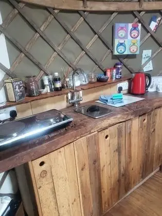Kulübe, 1 Çift Kişilik Yatak