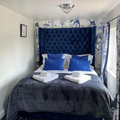 Kır Evi, 1 En Büyük (King) Boy Yatak