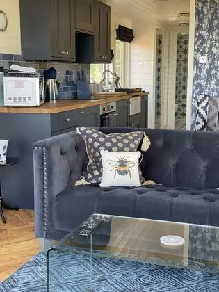 Kır Evi, 1 En Büyük (King) Boy Yatak