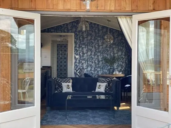 Kır Evi, 1 En Büyük (King) Boy Yatak